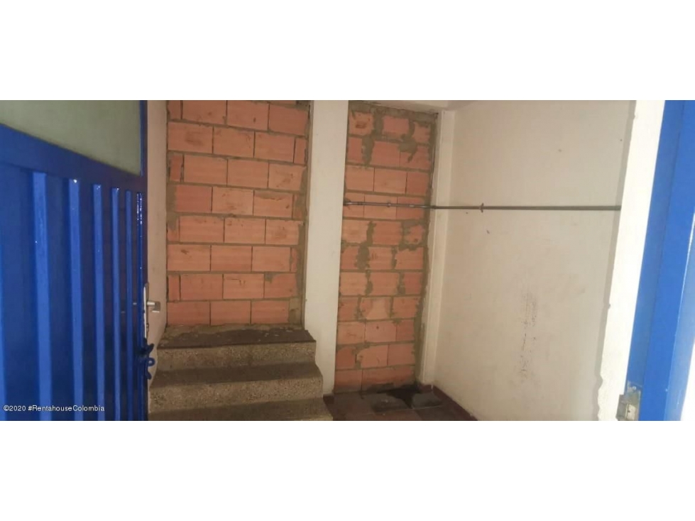 Vendo Comercial en  Ortezal(Bogota) C.O 23-450