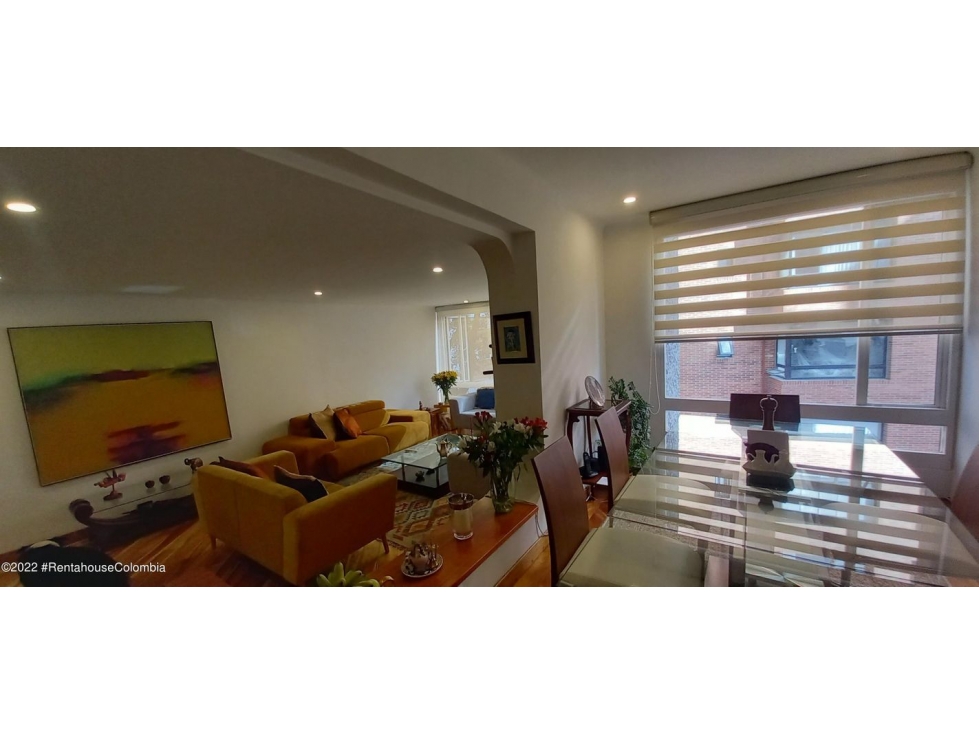 Apartamento en  La Cabrera(Bogota) RAH CO: 23-1143
