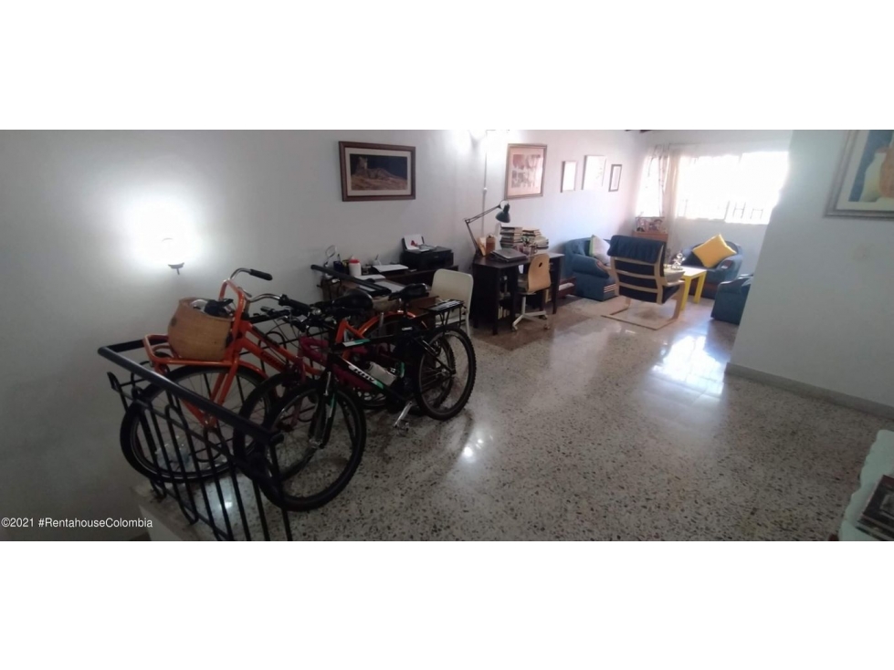 Vendo Apartamento en  Laureles(Medellin)S.G. 23-1464