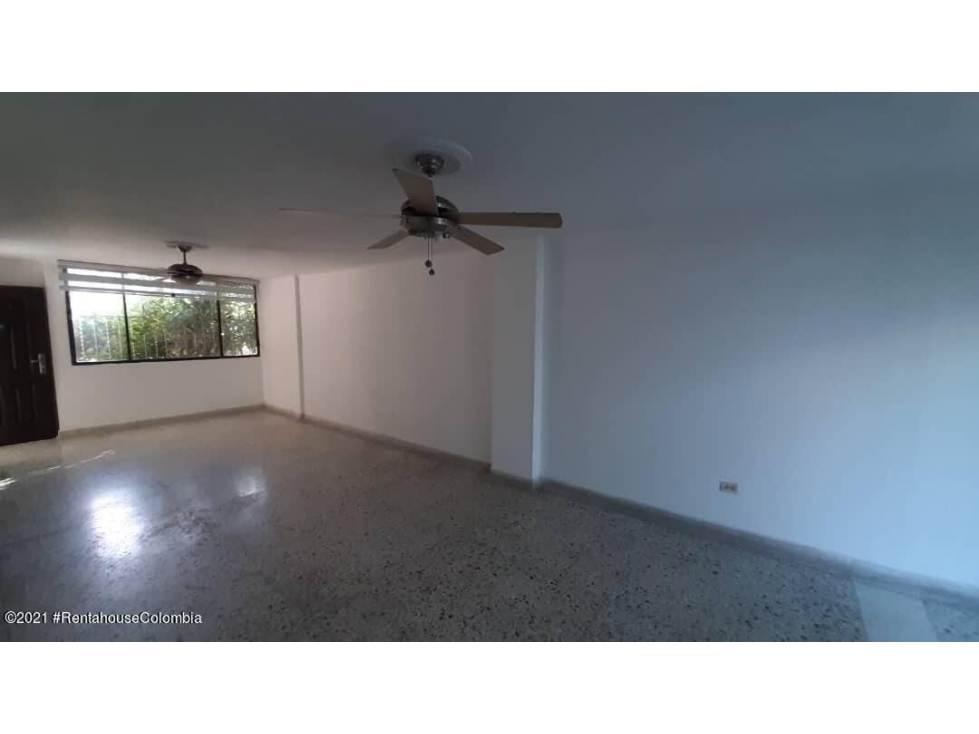 Vendo Casa en  Villa Santos C.O 23-1120