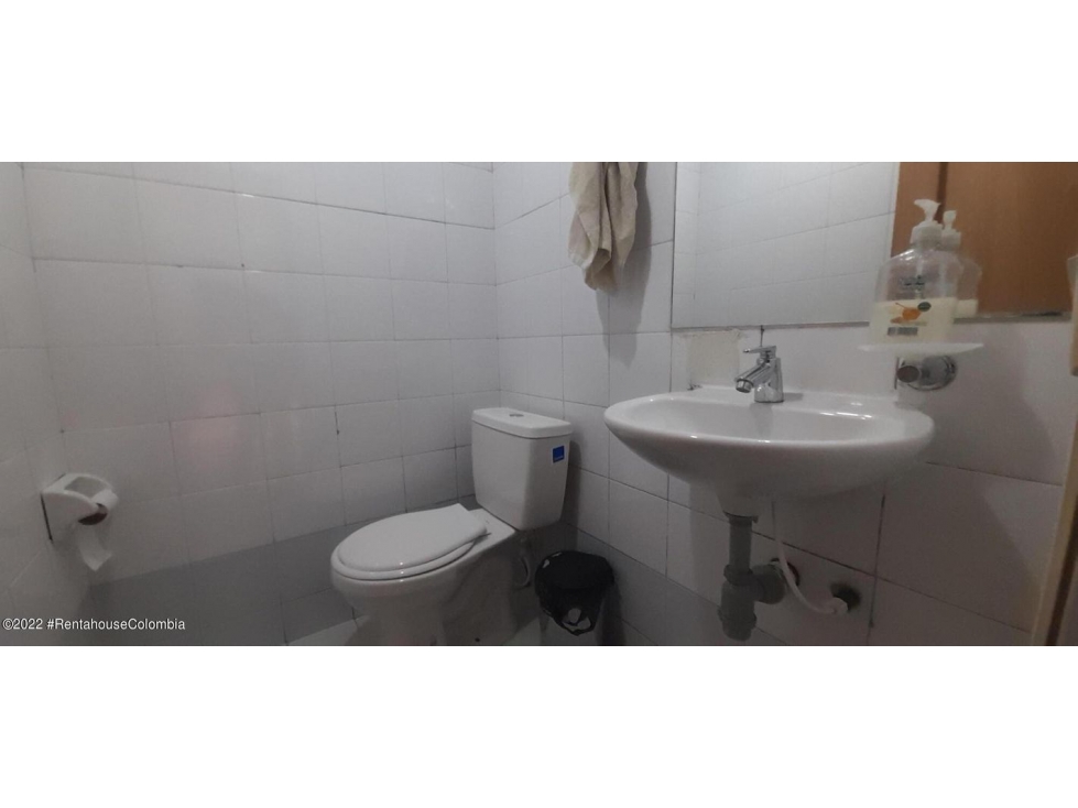 Vendo Apartamento en  La Soledad(Bogota) C.O 23-1389