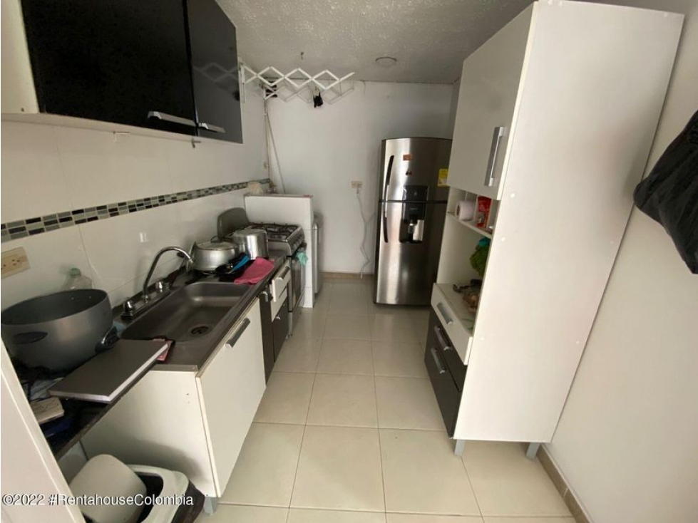 Apartamento en  Marly(Bogota) RAH CO: 22-2795