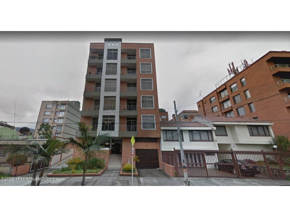 Apartamento en  San Patricio RAH CO: 22-2826