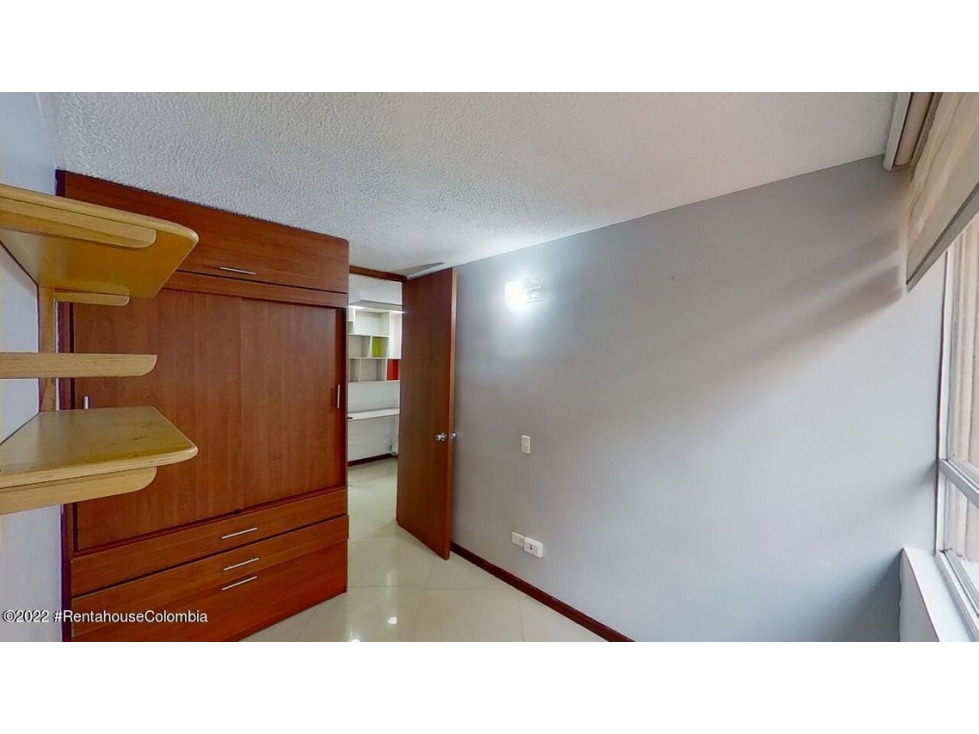 Apartamento en  El Tintal(Bogota) RAH CO: 22-2967