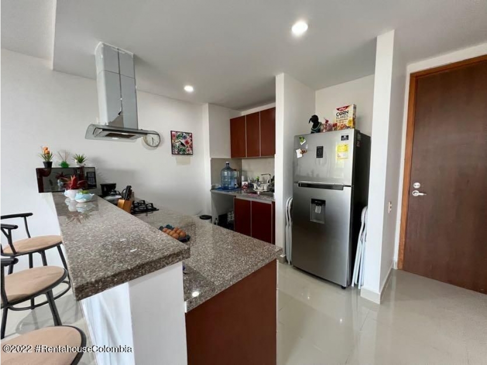 Apartamento en  Pontezuela RAH CO: 23-1721