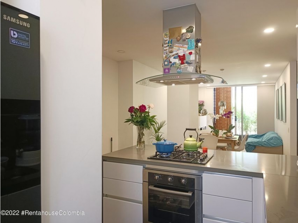 Apartamento en  Chico Navarra RAH CO: 23-143