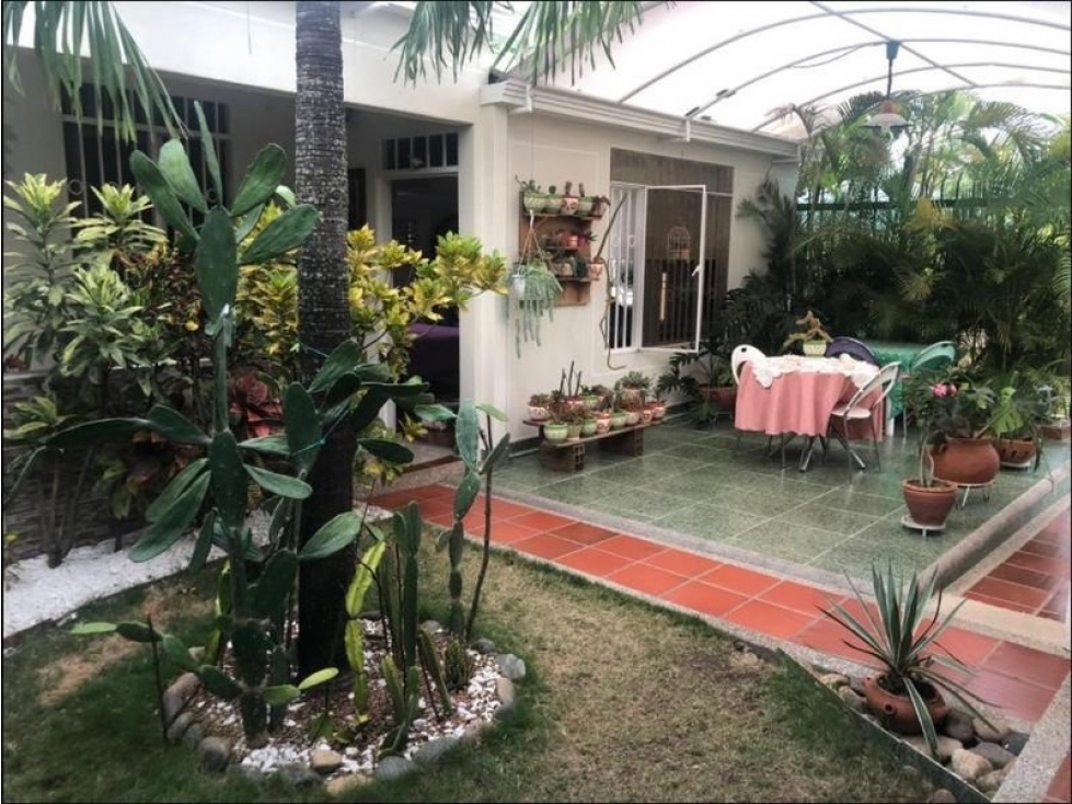 VENDO CASA CONDOMINIO ALTOS DE LA PRADERA