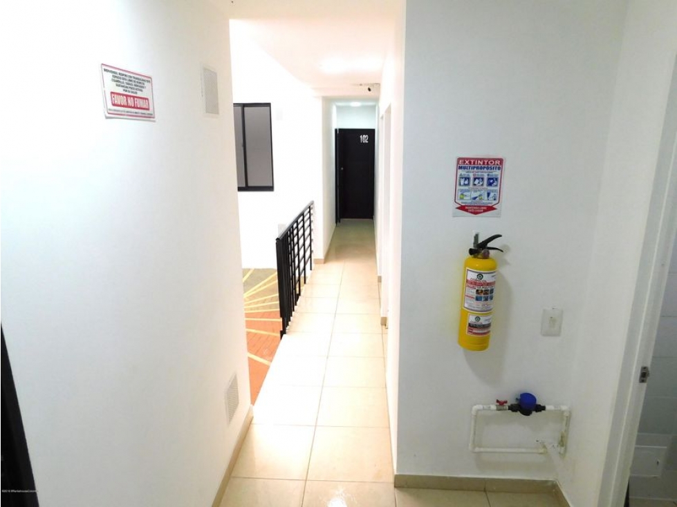 Comercial en  Baquero(Bogota) S.G  23-451