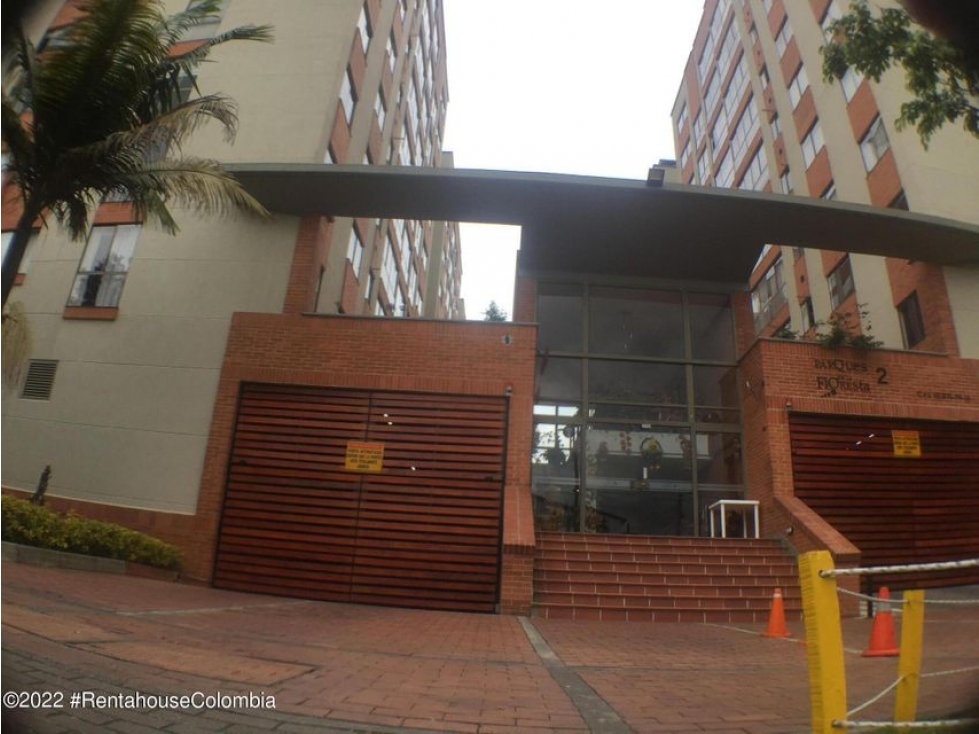 Apartamento en  La Floresta(Bogota) RAH CO: 23-809