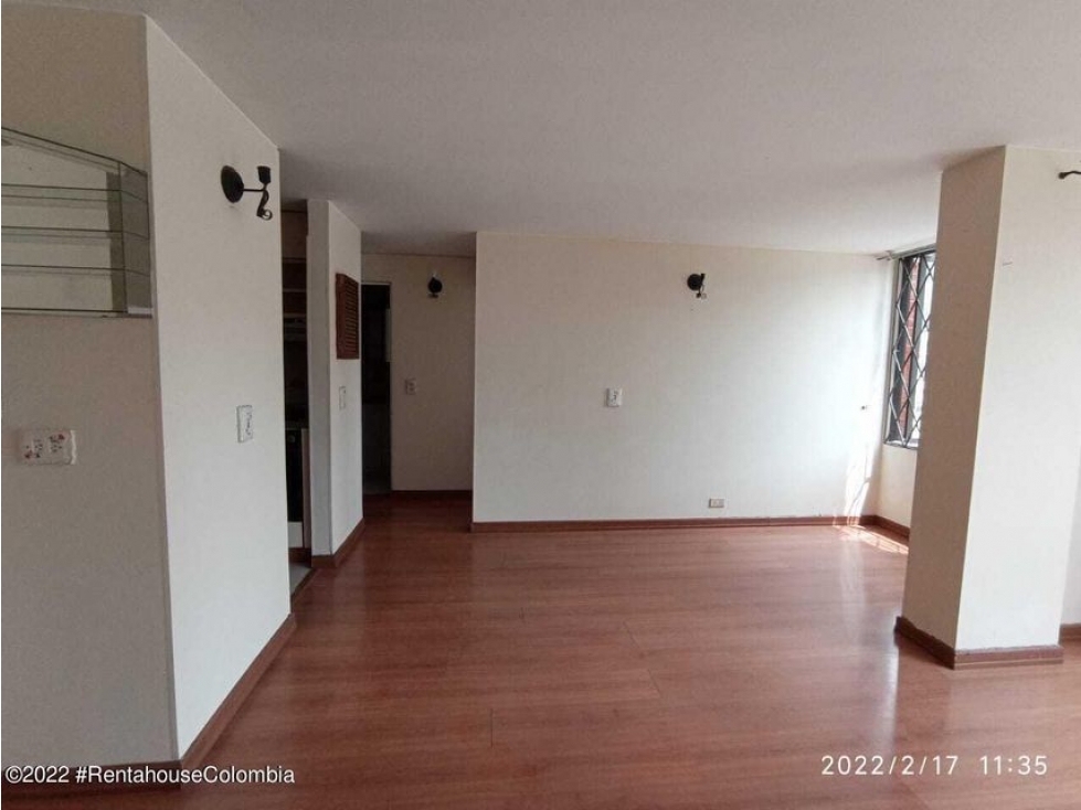 Apartamento en  Spring(Bogota) S.G  23-1122