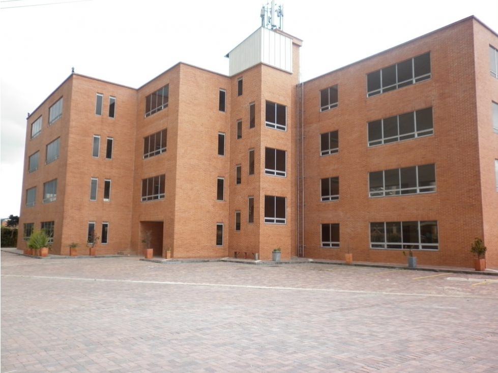 Edificio en Arrendar en Cota