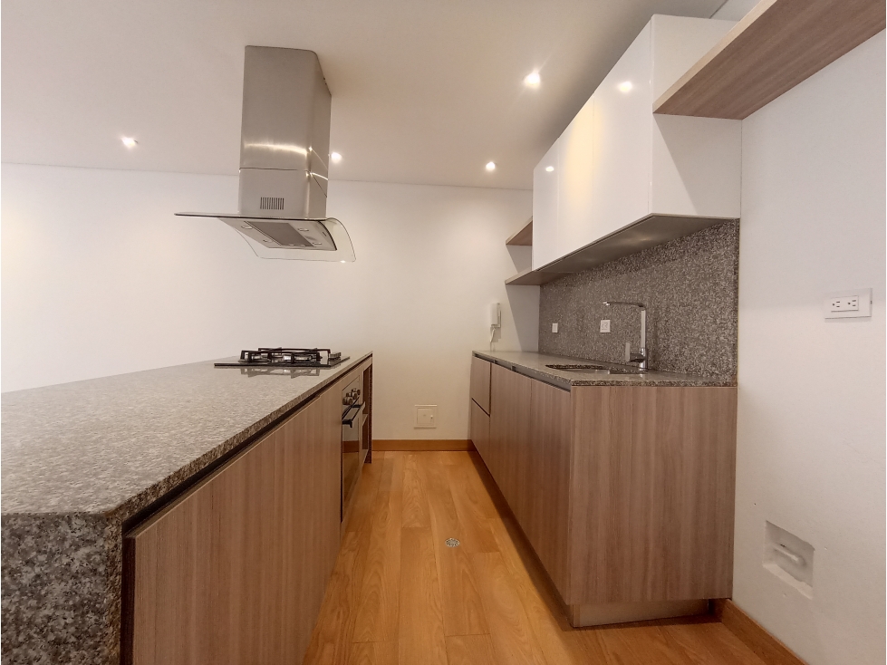 Apartaestudio en venta en  Chicó  Bogotá D.C. HC 5607413