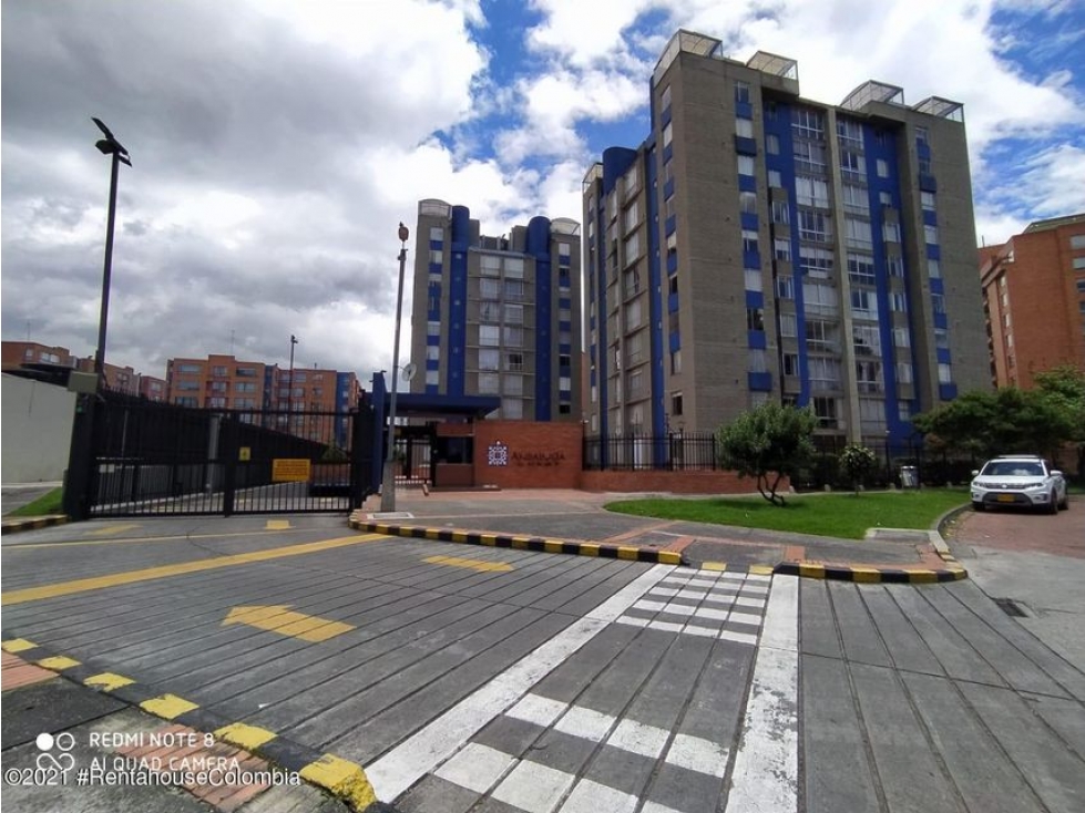 Apartamento en  Bogota RAH CO: 23-636