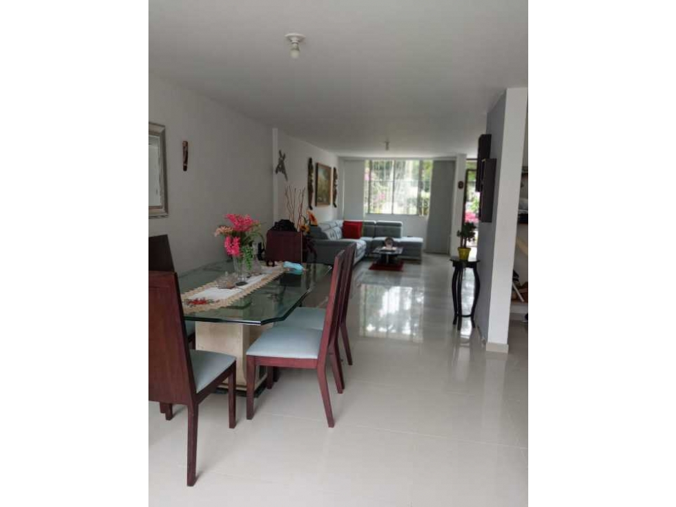 SE VENDE CASA EN EL LIMONAR C-DC W: 6757209