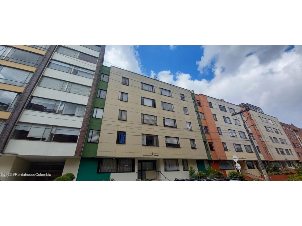 Apartamento en  Quinta Paredes RAH CO: 24-429