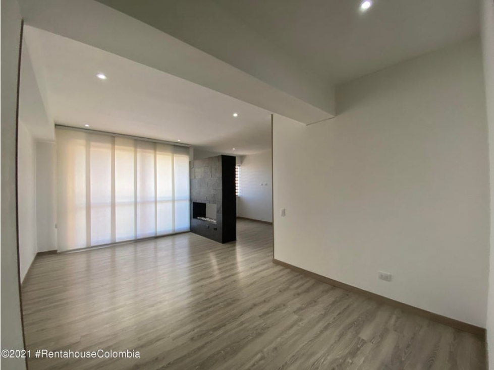 Apartamento en  Barrancas Norte RAH CO: 24-659