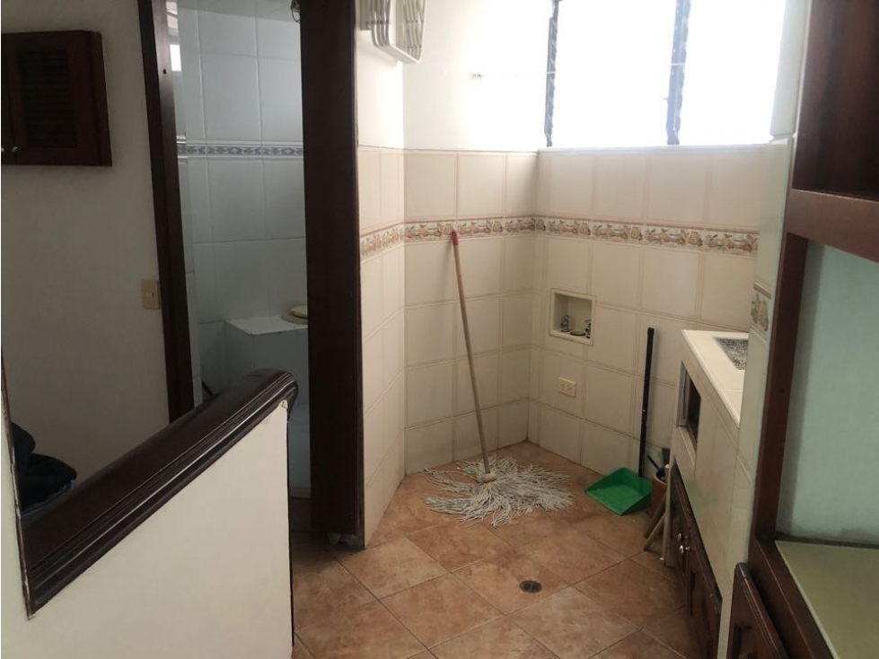 SE VENDE APARTAMENTO QUINTAS DON SIMON (A.R) CW:6912822