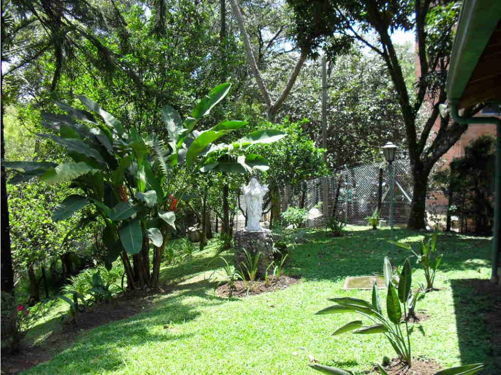 Venta casa Envigado Loma del Chocho