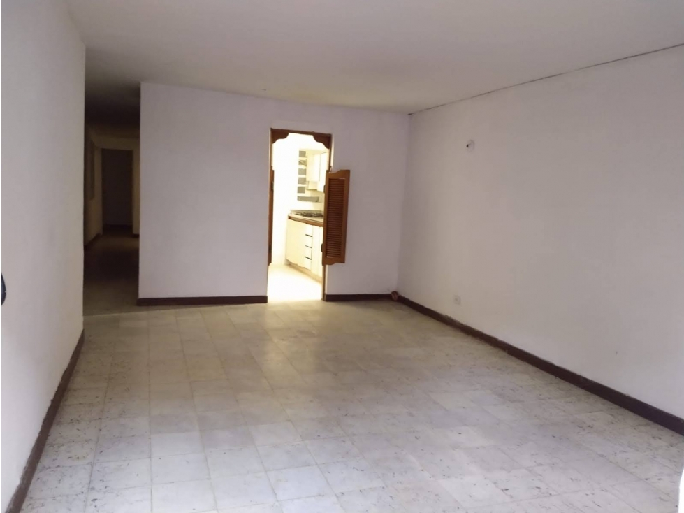 CASA LOTE SECTOR MAYORITARIA ITAGUI  130 METROS $600.000.000