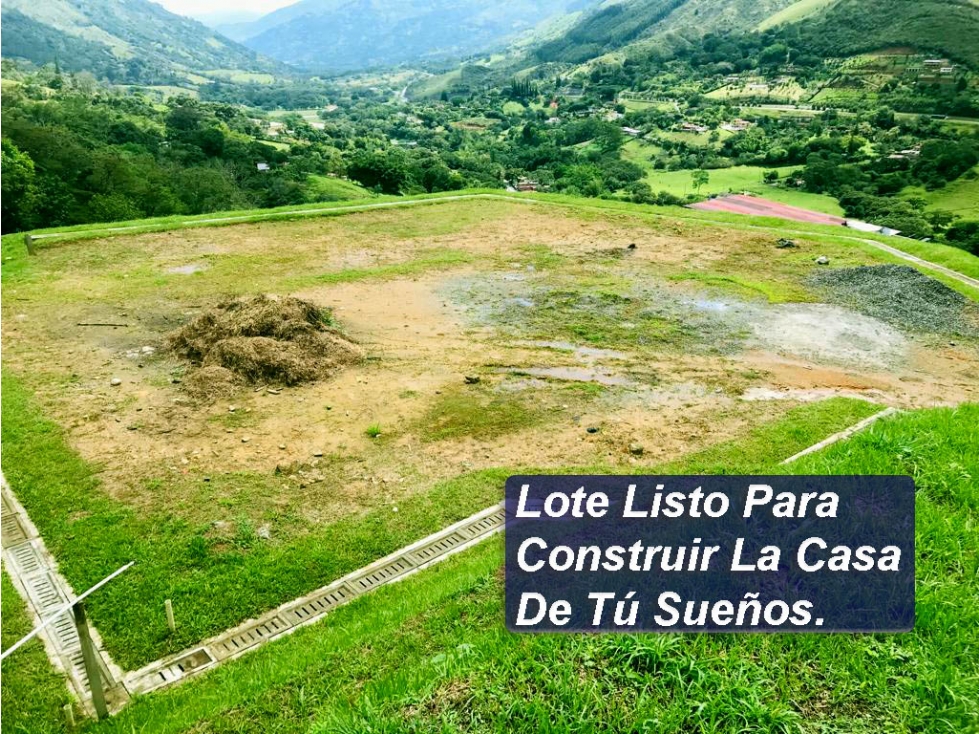 SE VENDE  LOTE CON HERMOSA VISTA EN BARBOSA ANTIOQUIA