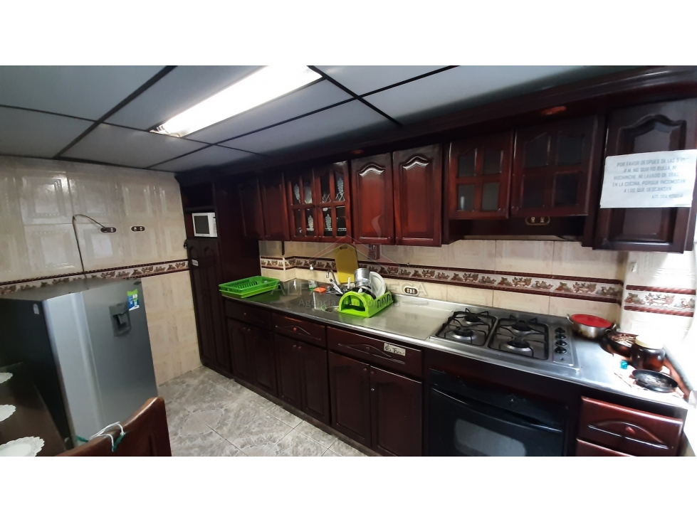 IBAGUÉ- EDIFICIO RENTABLE EN VENTA CERCA A UNIVERSIDAD DE IBAGUÉ