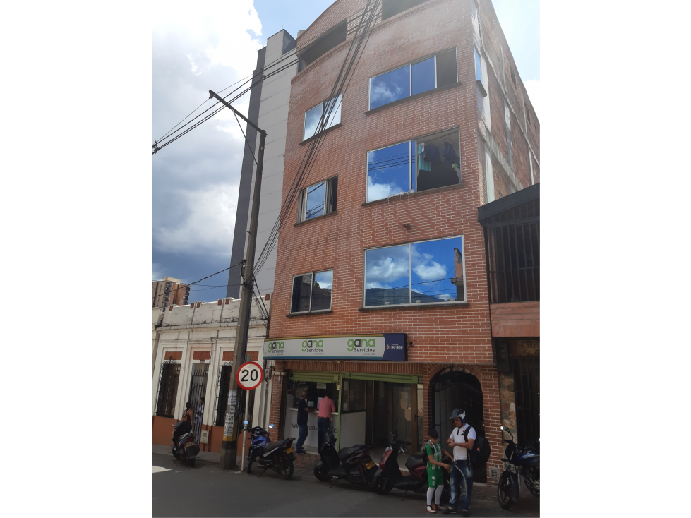 Vendo edificio en Boston centro de medellin