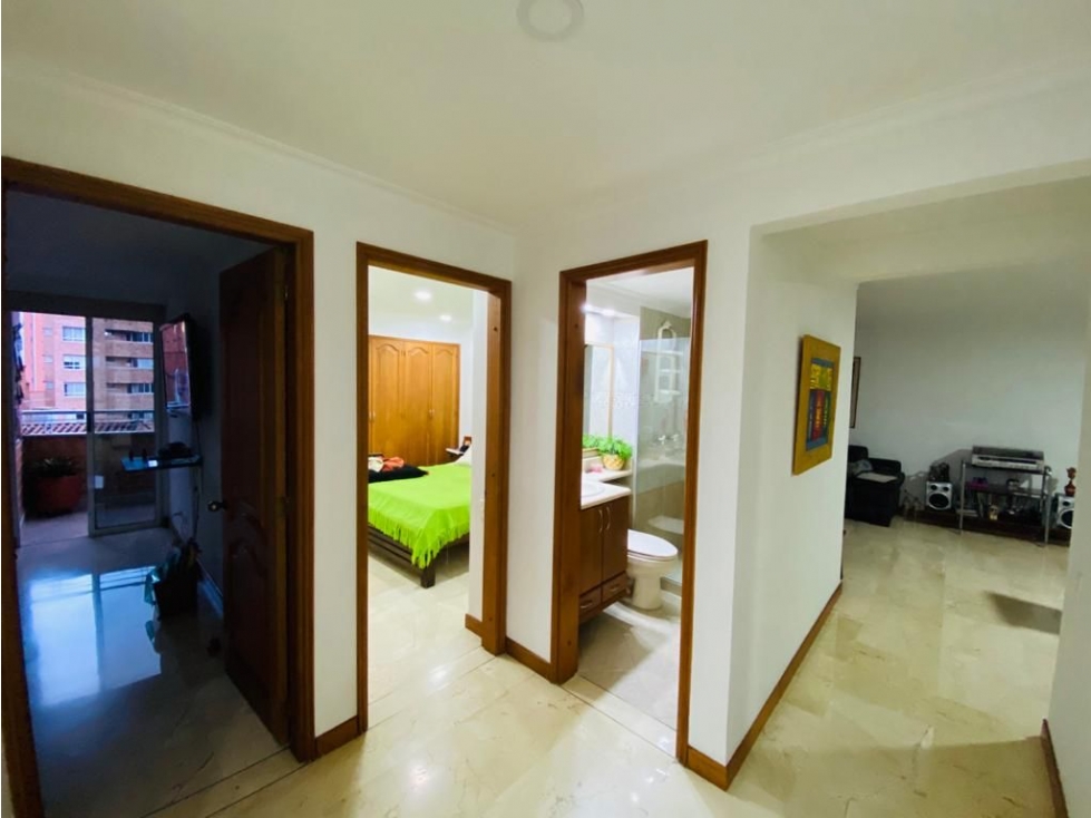 Vendo Lindo Apartamento Laureles 129 mts