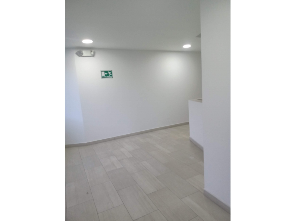 Vendo apartamento Rionegro UCO $240 3er piso con parqueadero