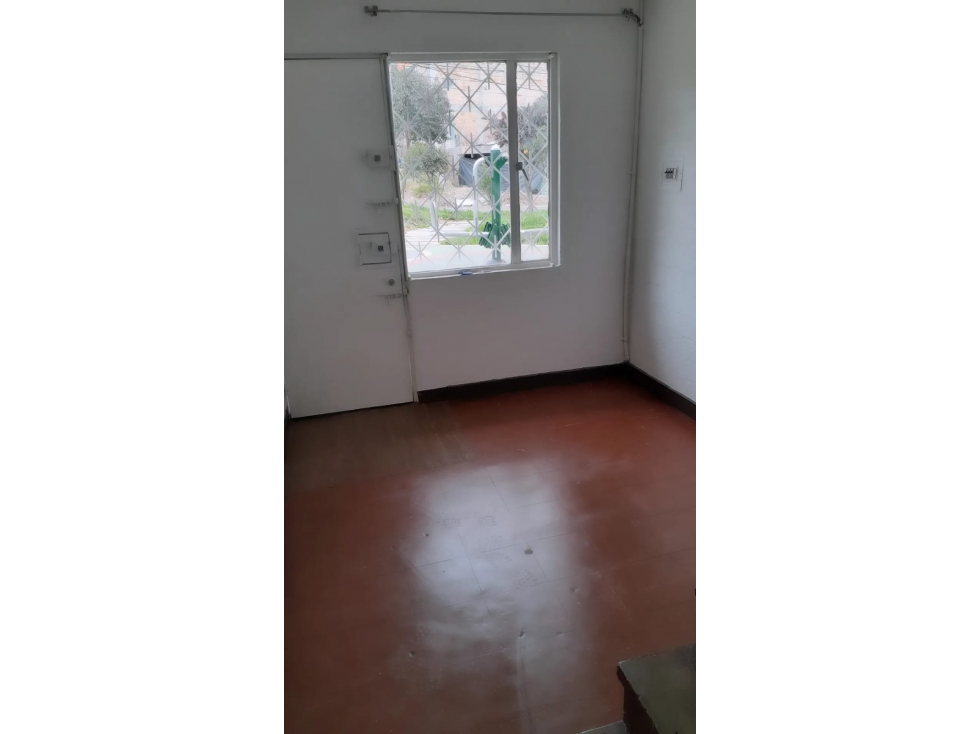 VENDO CASA EN MARRUECOS, BOGOTÁ