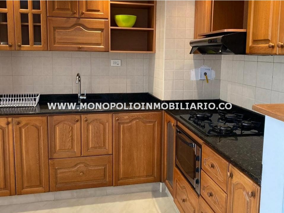 APARTAMENTO AMOBLADO EN ARRIENDO - SECTOR BELEN COD: 24206