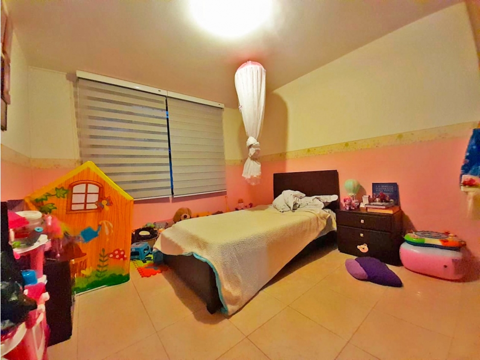 VENDO HERMOSA Y AMPLIA CASA AMBALA IBAGUE. EA