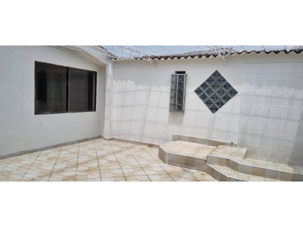 VENTA CASA PRADOS DEL NORTE - NORTE DE CALI