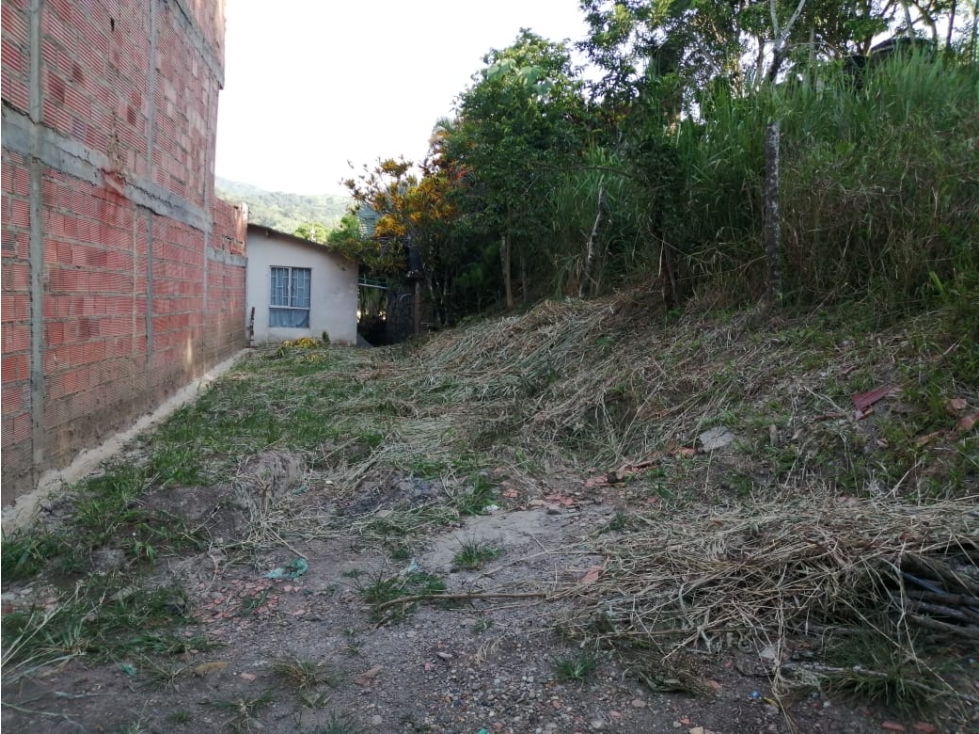 Maat Vende lote en Bagazal-Villeta DeCta 102m2 $60Millones