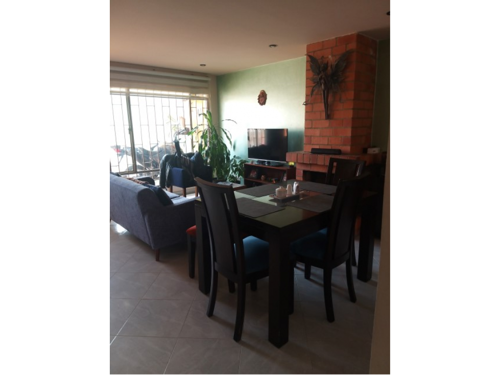 CASA EN VENTA CHIA- TIQUIZA