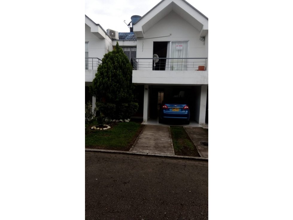 VENTA CASA CONJUNTO CERRADO VILLAVICENCIO