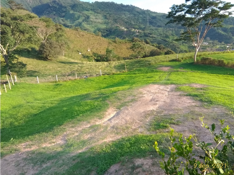 Lote en Villeta, venta o permuta espectacular vista