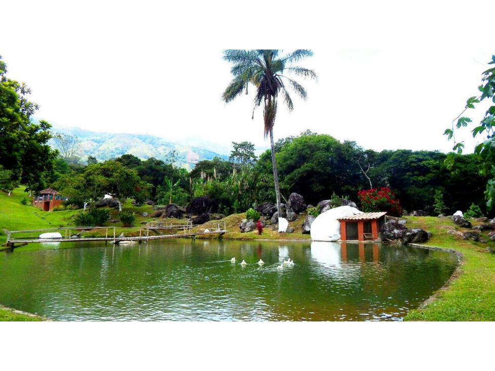 Alquiler de finca de recreo en barbosa. PRECIO NOCHE