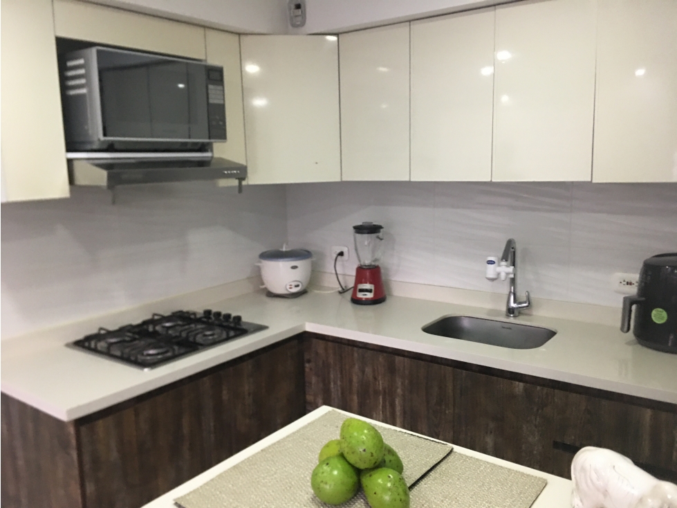 SE VENDE APARTAMENTO CON ACABADOS FULL EN VALLE DEL LILI