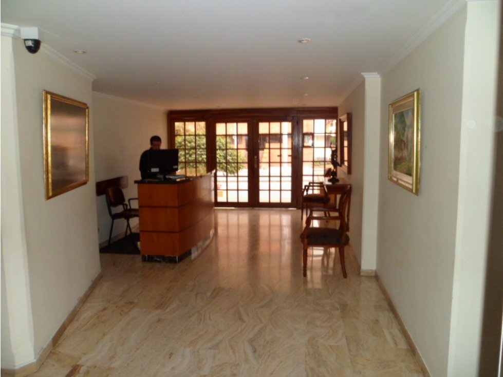 VENTA  APARTAMENTO EN SANTA PAULA PH DUPLEX CON TERRAZA