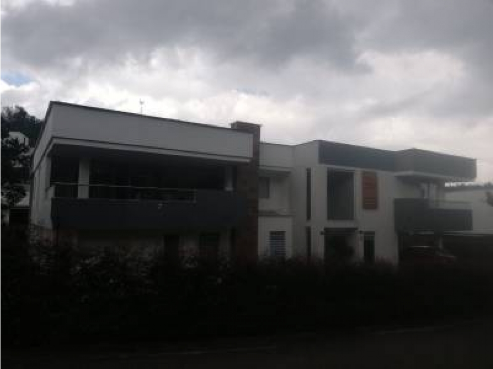 Venta de casa en parcelación, Envigado