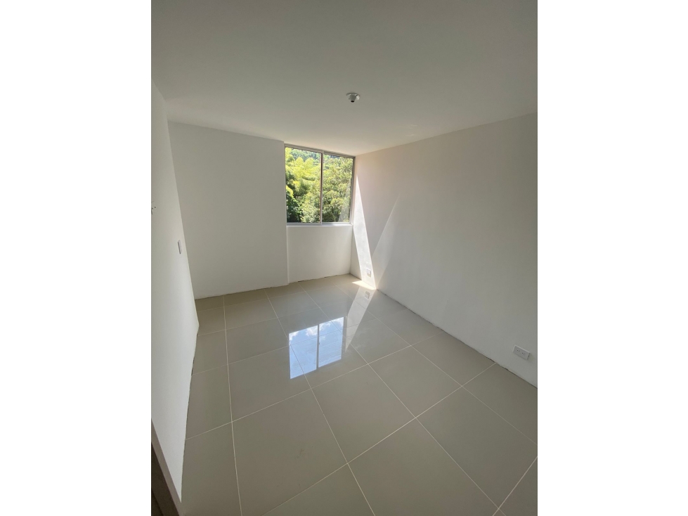 APARTAMENTO EN LA ESTRELLA