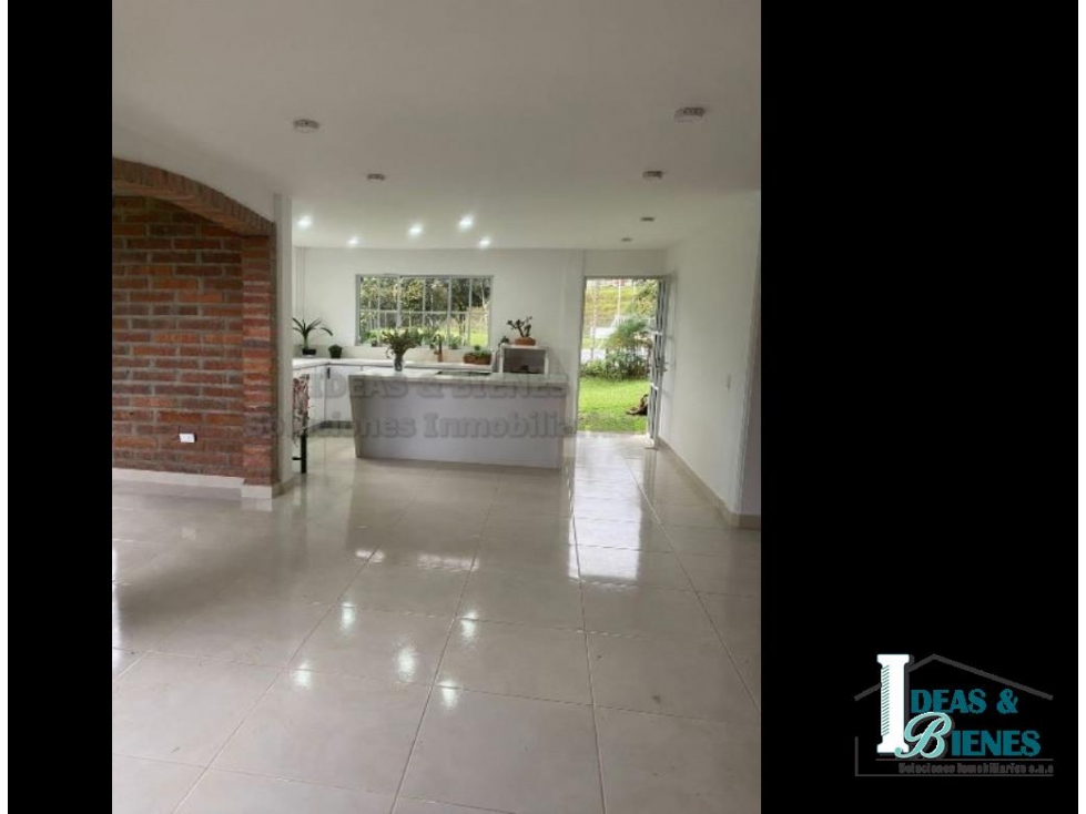 Casa Campestre En Venta Guarne Vereda Montañez