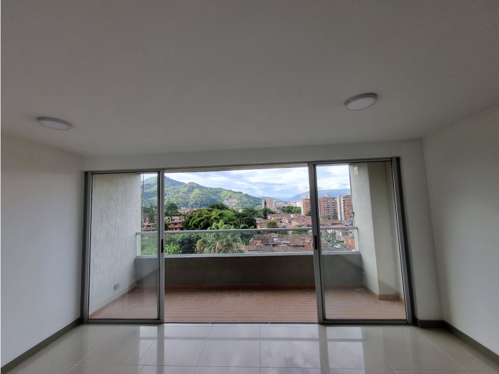 Apartamento en sector Suramerica parte baja/ Estrella / Antioquia