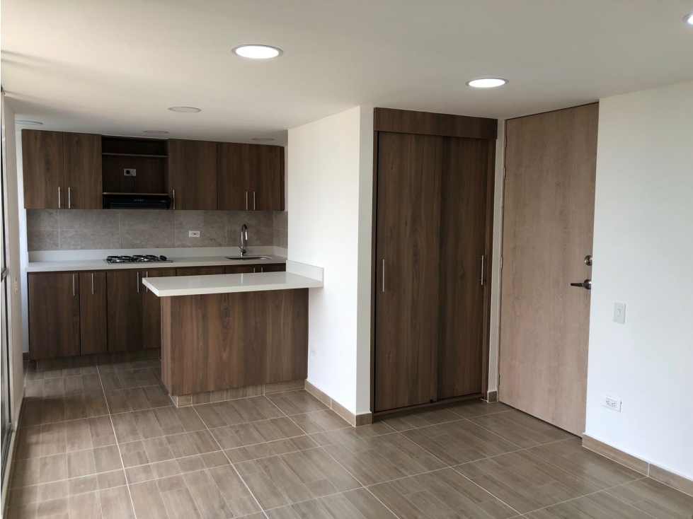 APARTAMENTO EN SABANETA - LAS LOMITAS