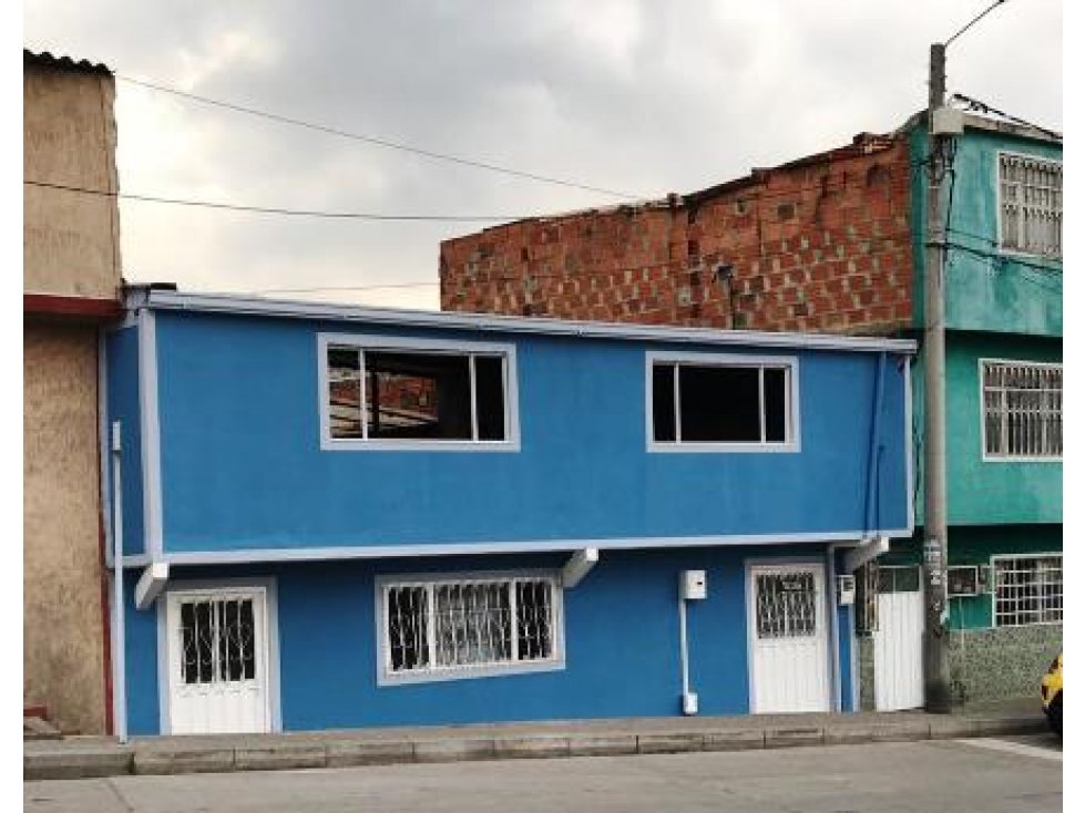 SE VENDE MAGNIFICO CASA-LOTE RENTADO