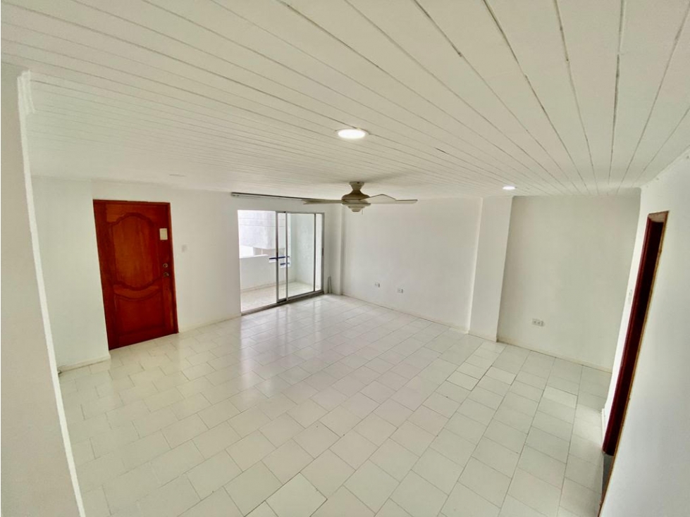 APARTAMENTO EN EDIFICIO ISLA CAREX - PIE DE LA POPA