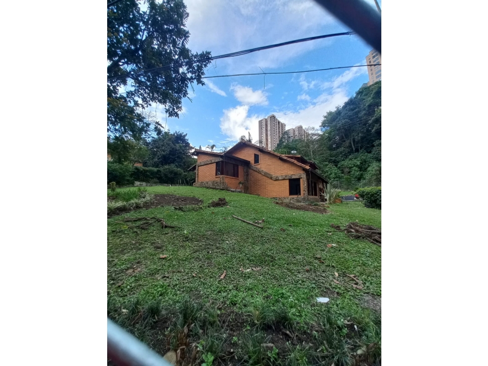 ARRIENDO CASA FINCA ENVIGADO ANTIOQUIA