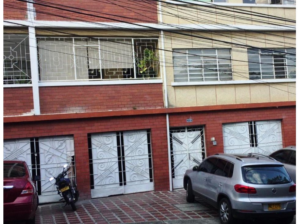 VENTA EDIFICIO BARRIO MIRAFLORES