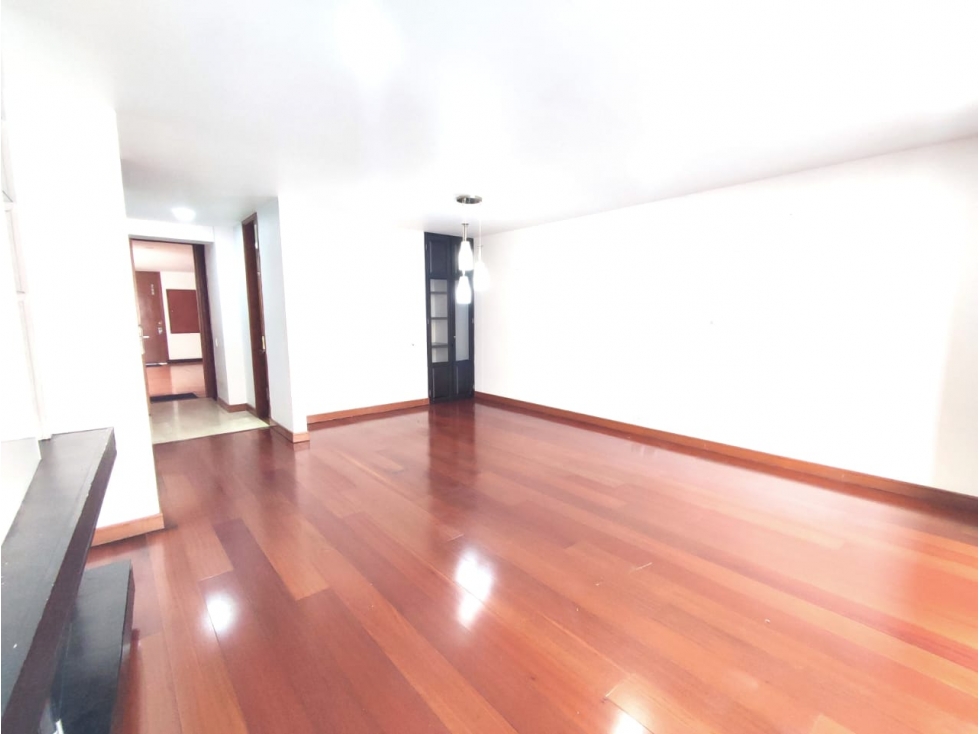 Arriendo apartamento en conjunto club house en la Alameda!