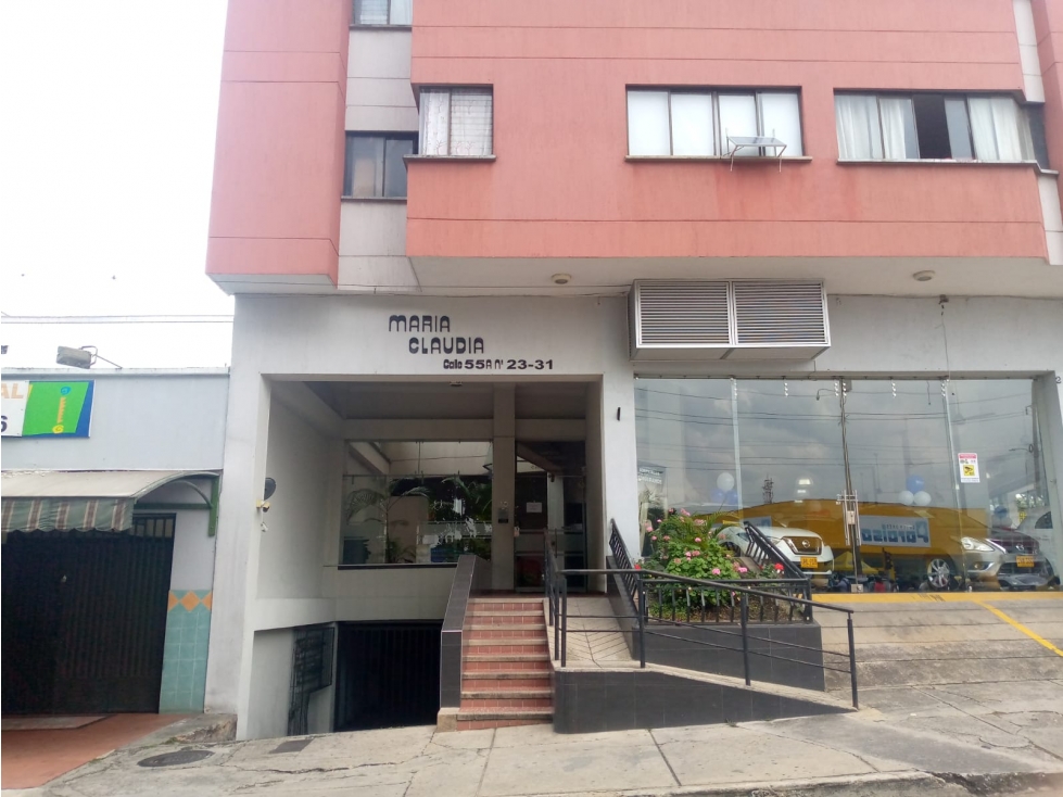 SE ARRIENDA APARTAMENTO BOLARQUI